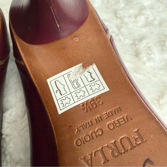 FURLA Leather Pointed Toe Kitten Heel Pumps in Burgundy - Picture 8 of 10